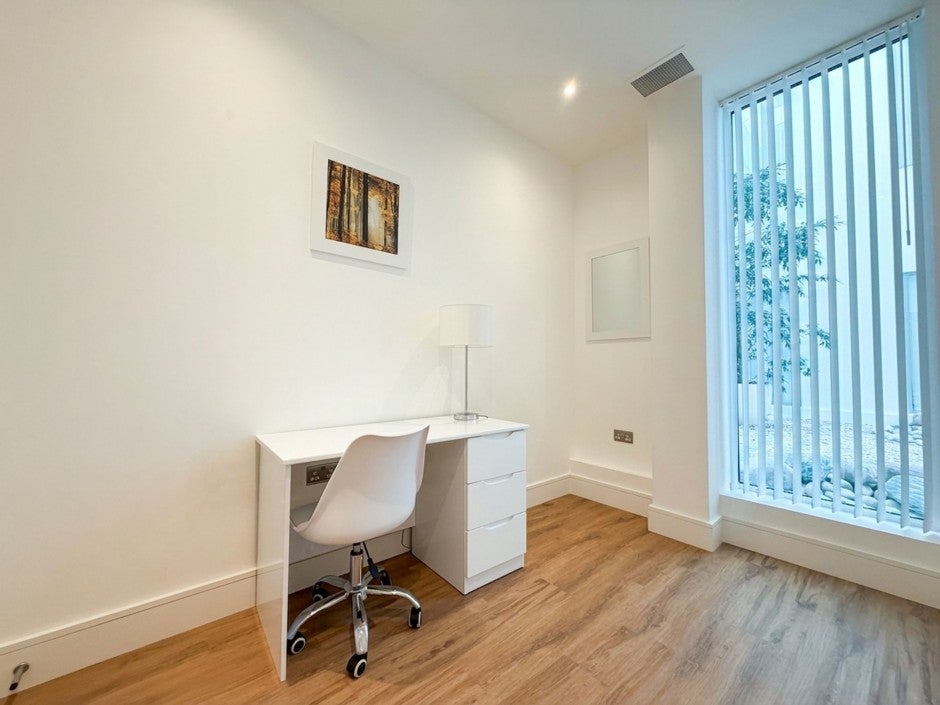 Flat West Gate in Greater London