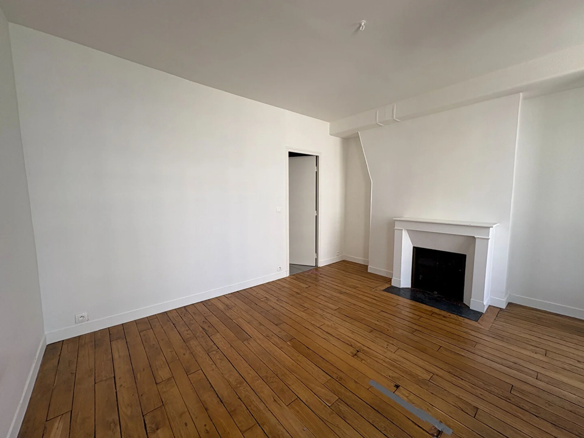 Flat Rue Méchain in Paris