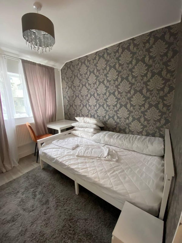 Room Cardiff Close in Coventry