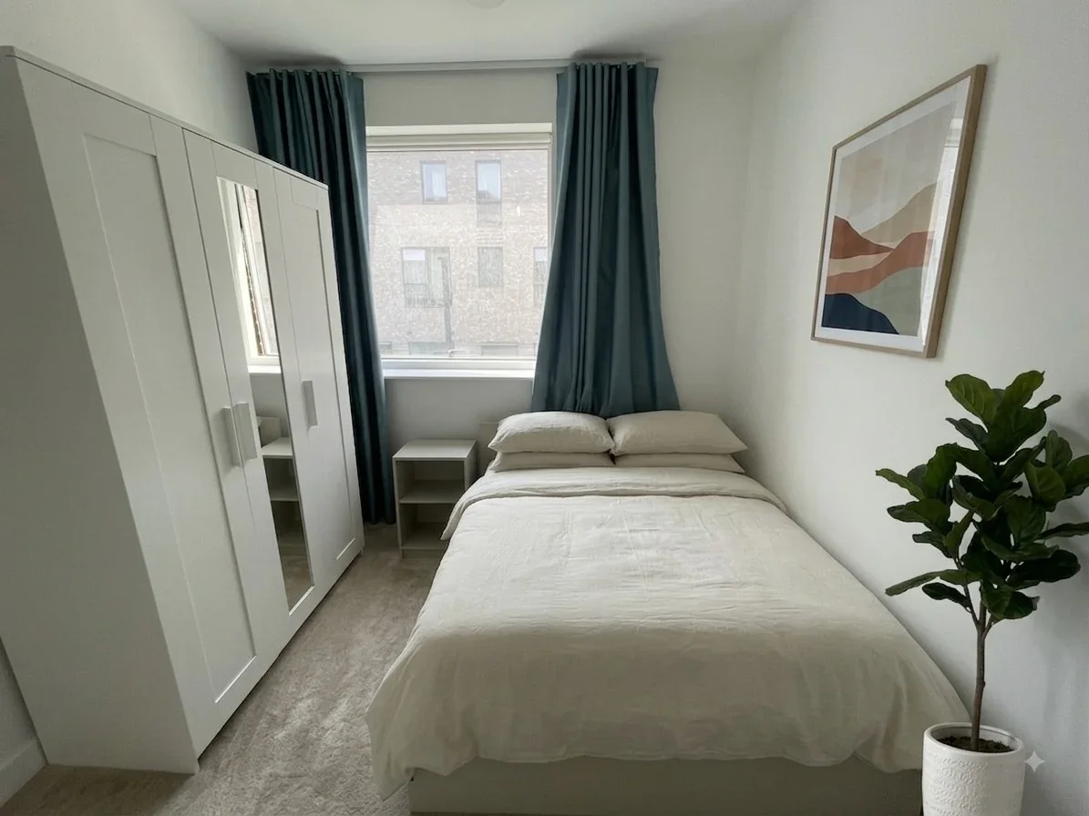 Room Fergus Street in Greater London