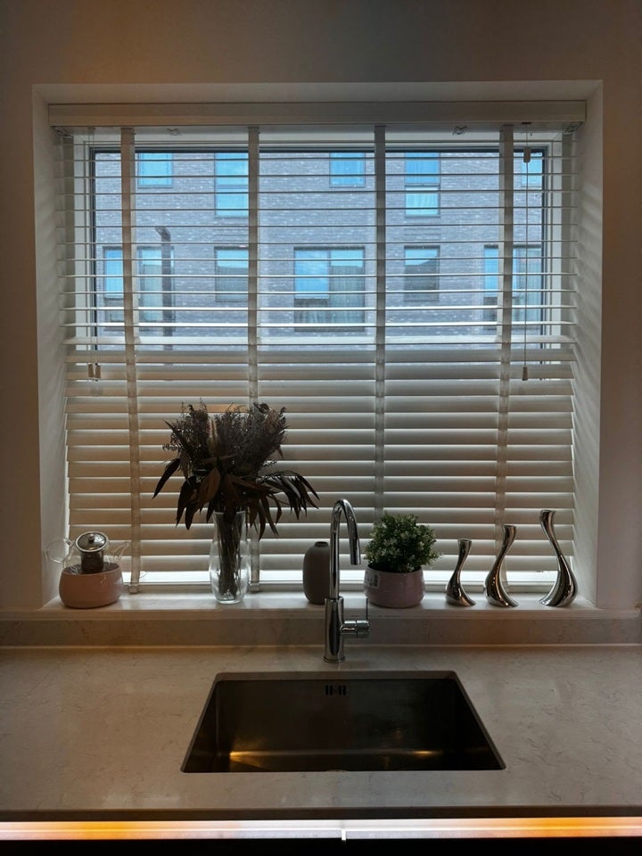 Room Fergus Street in Greater London