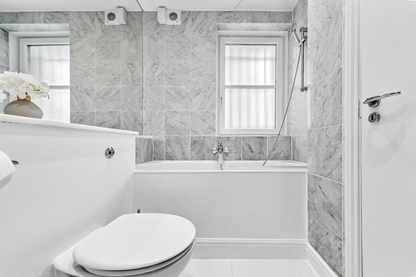 Flat Greville Road in Greater London
