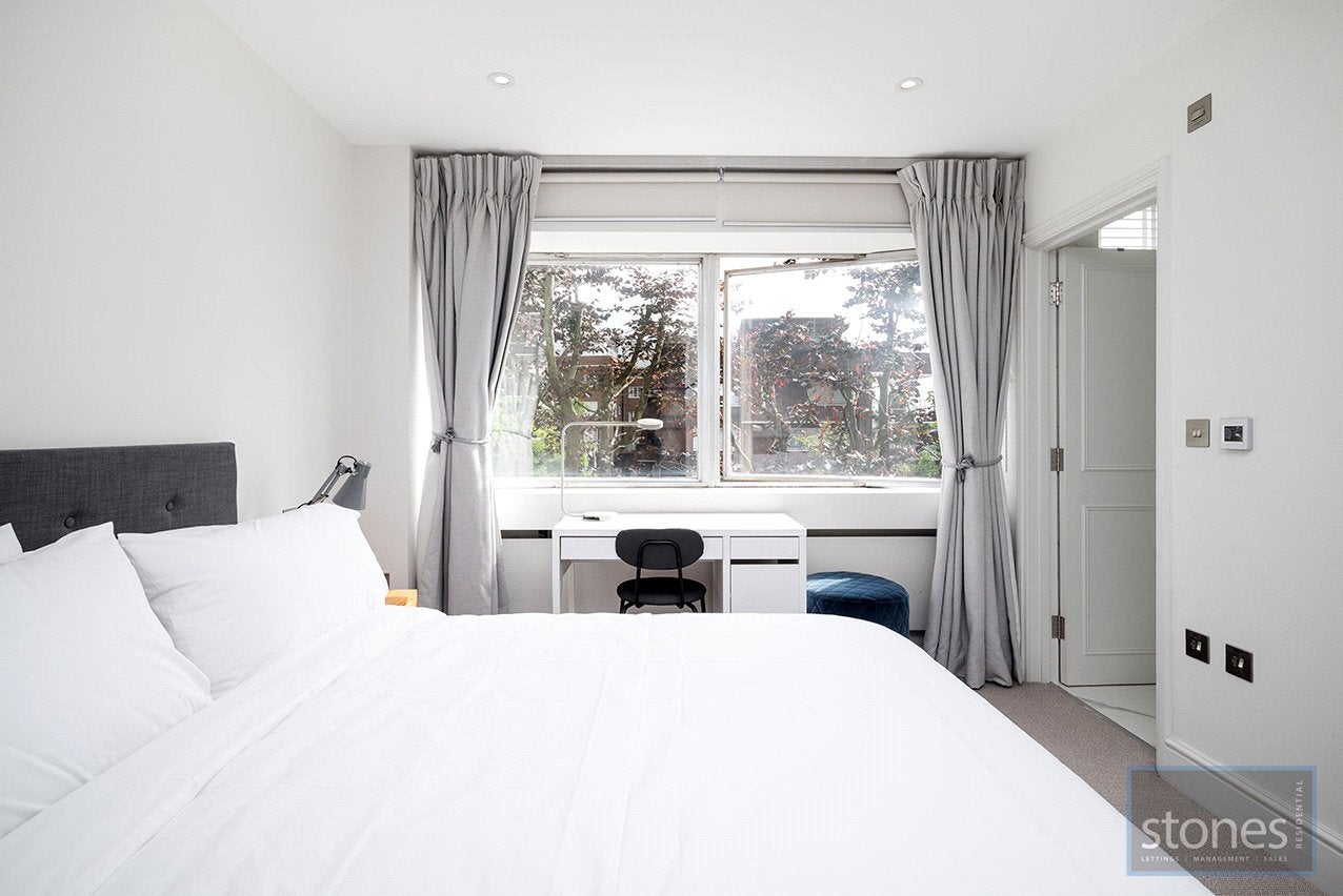 Room Prince Albert Road in City of Westminster