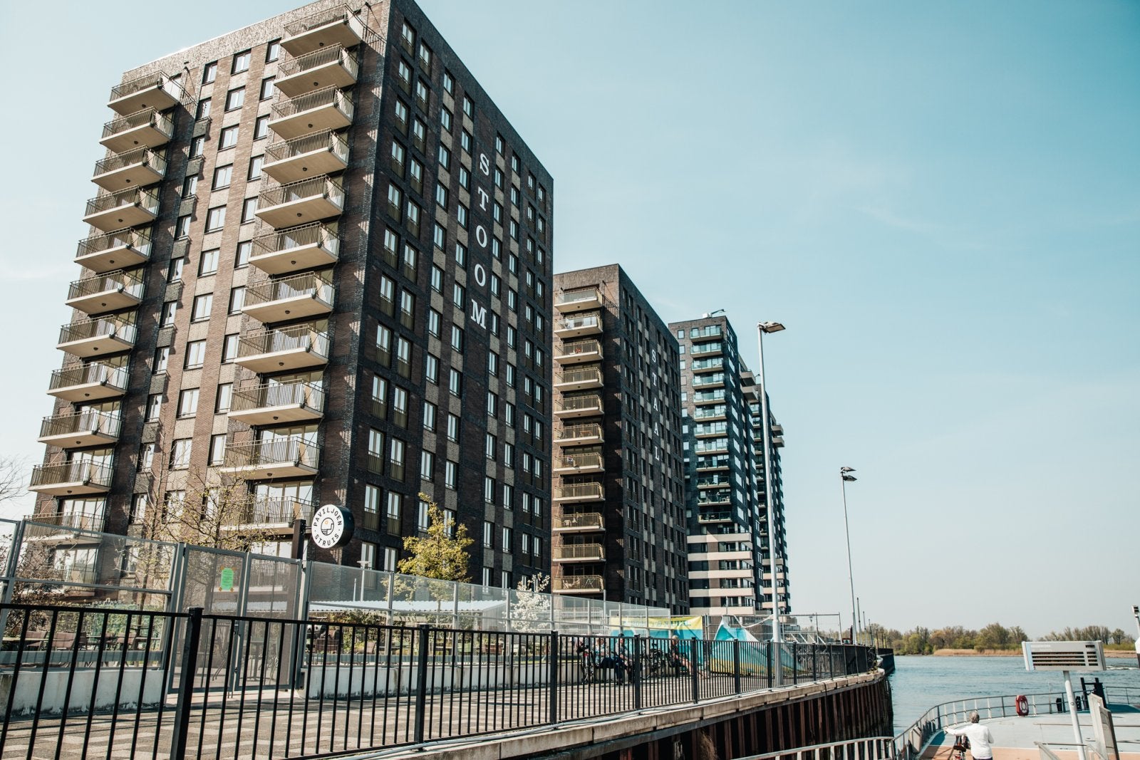 Flat Drierivierenlaan in Ridderkerk