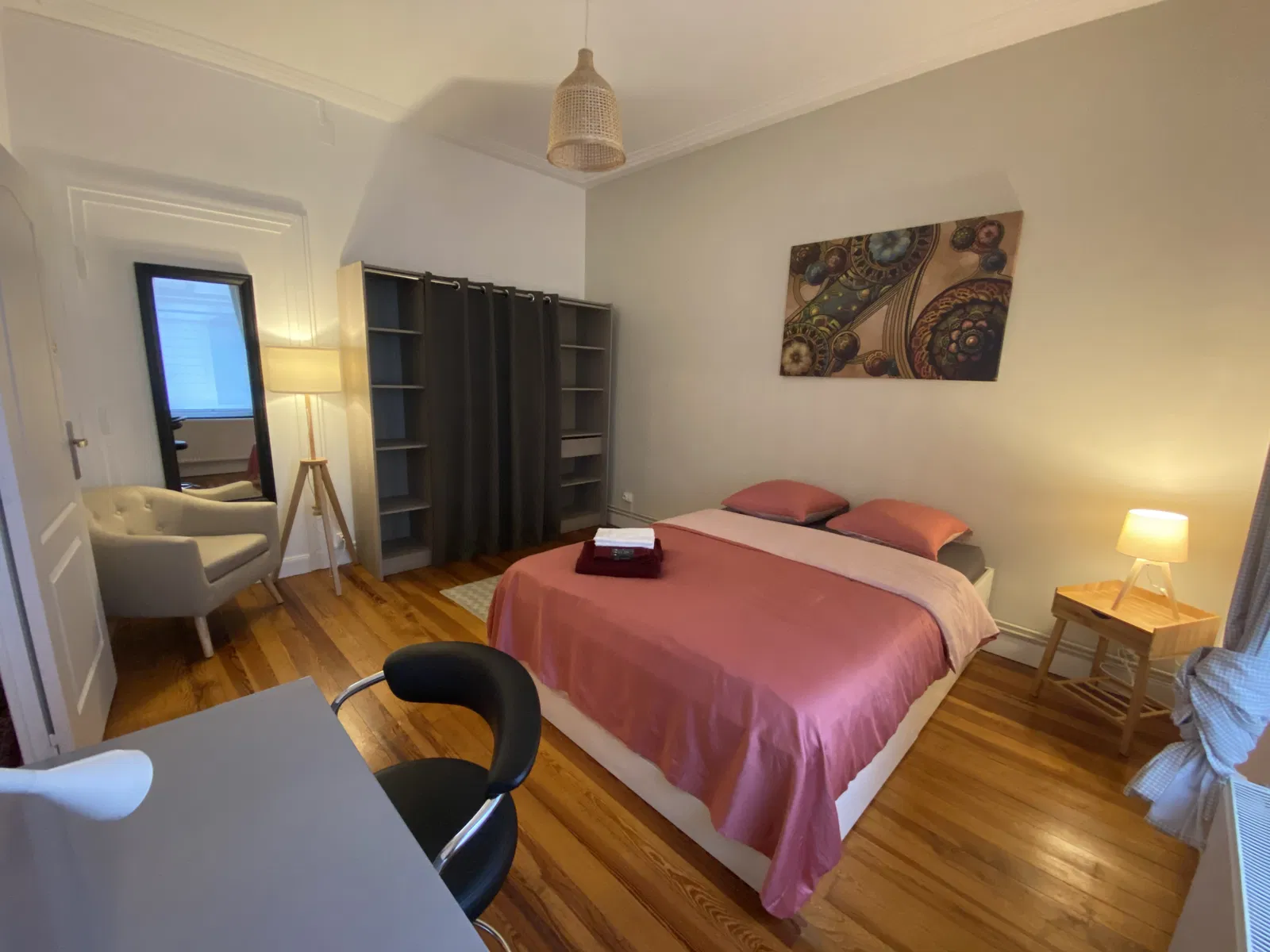 Room Rue aux Arènes in Metz