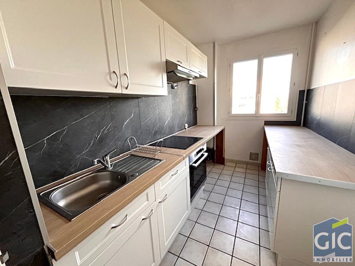 Appartement Boulevard des Belles Portes à Hérouville-Saint-Clair