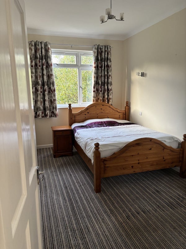 Room Blackbarony Road in City of Edinburgh