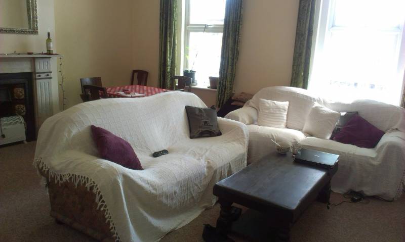 Room Chiswick High Road in Greater London