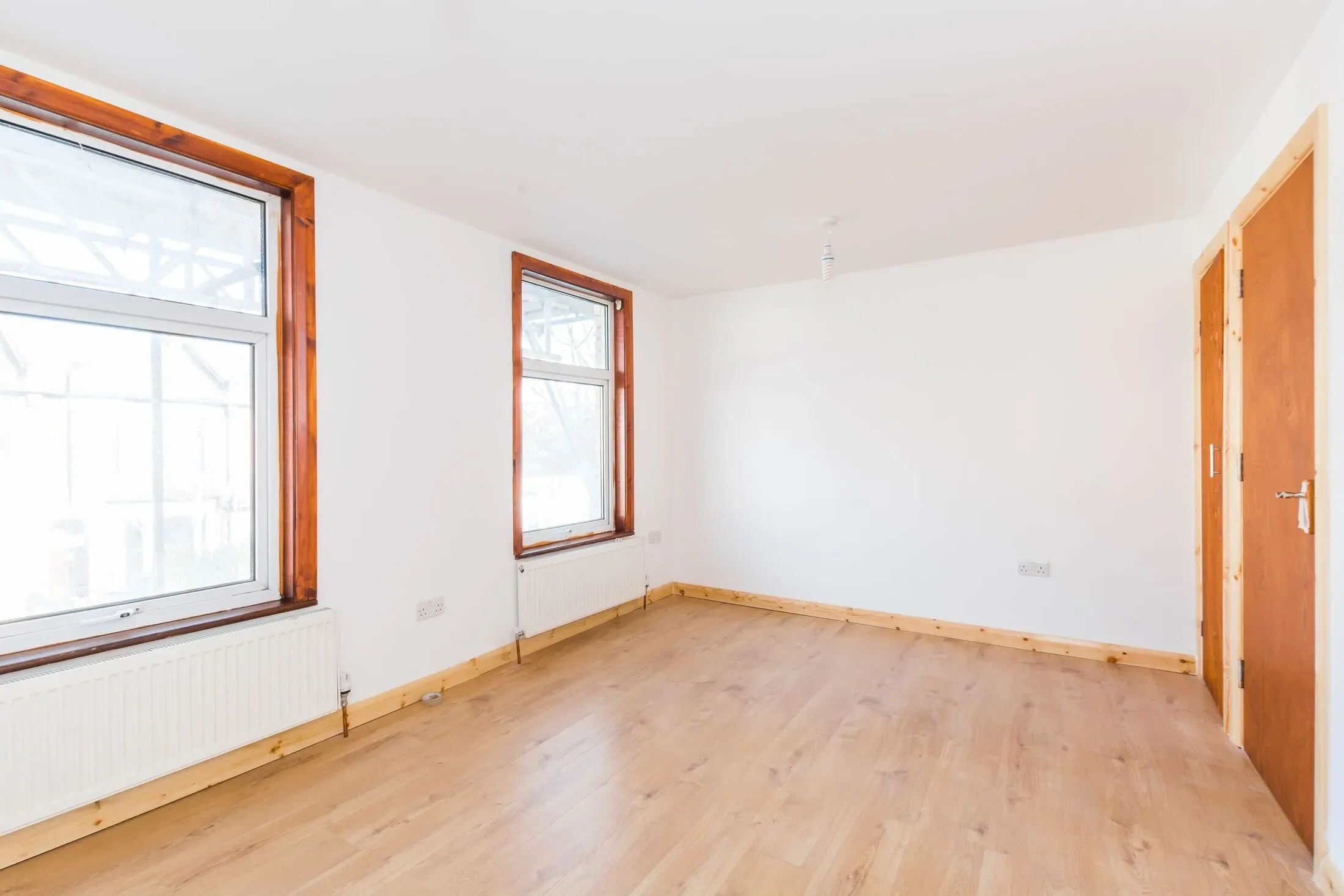 Flat Elsham Road in Greater London