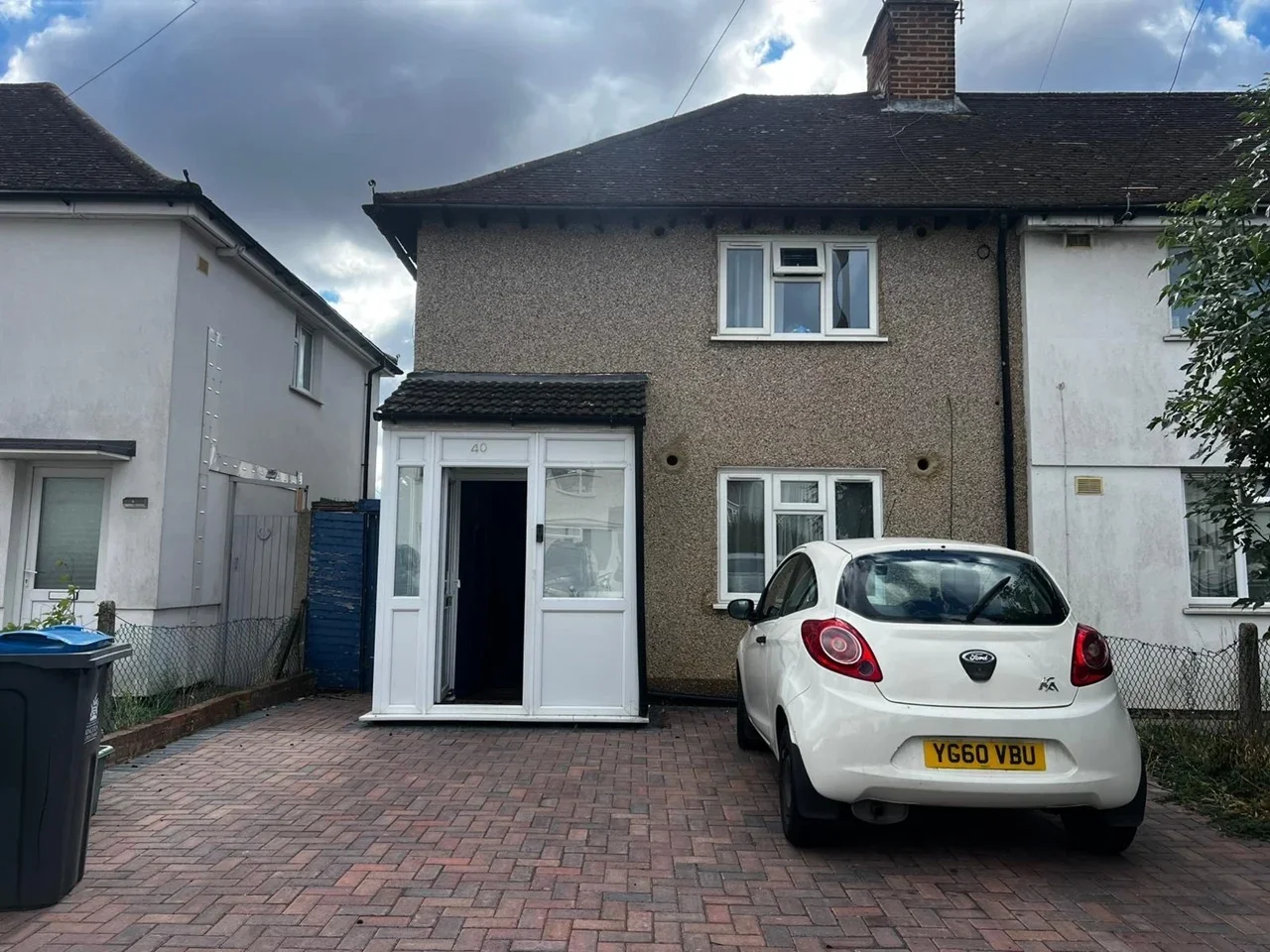 House Fleetwood Road in Greater London