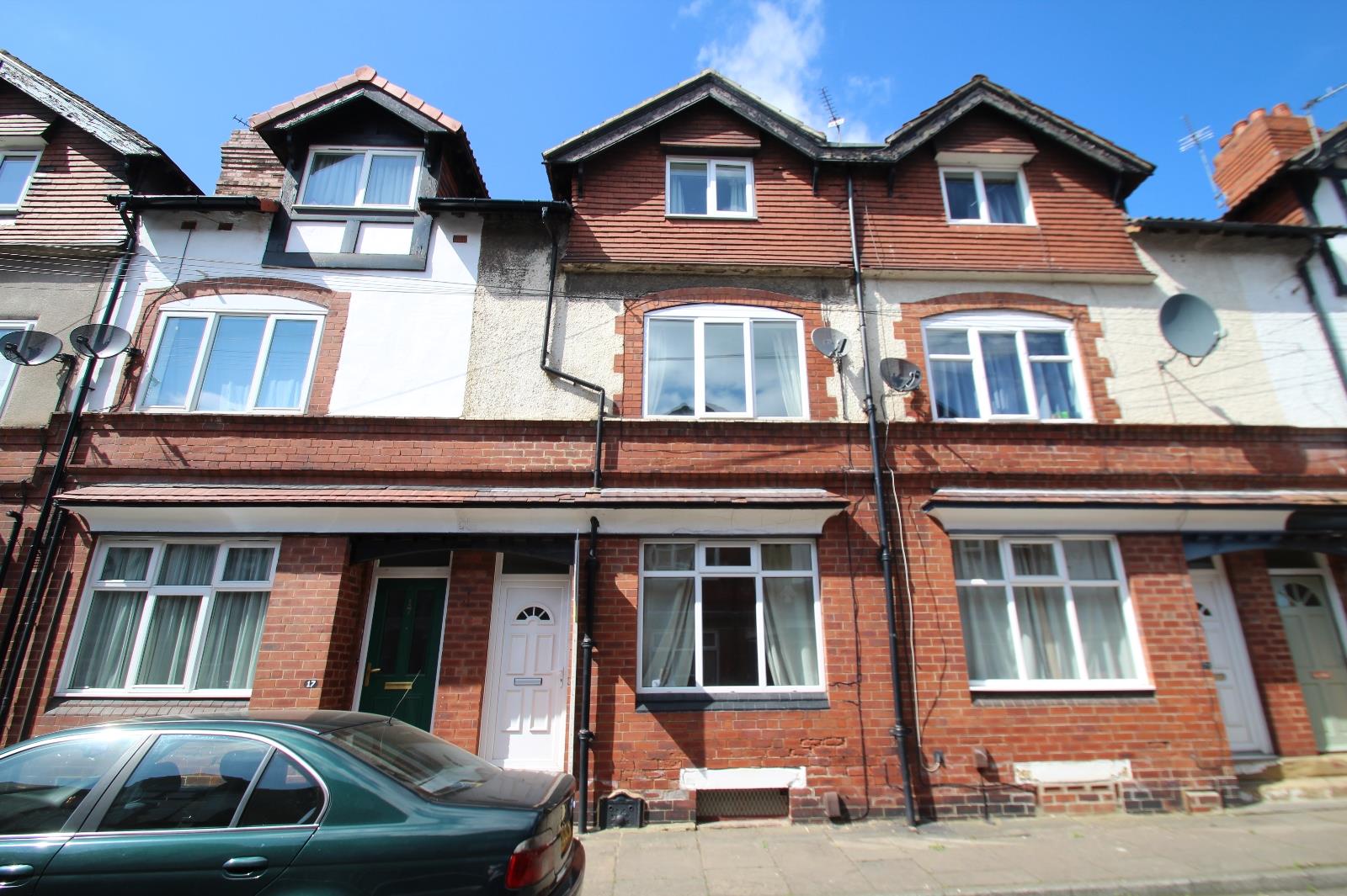House Hawthorn View in Leeds