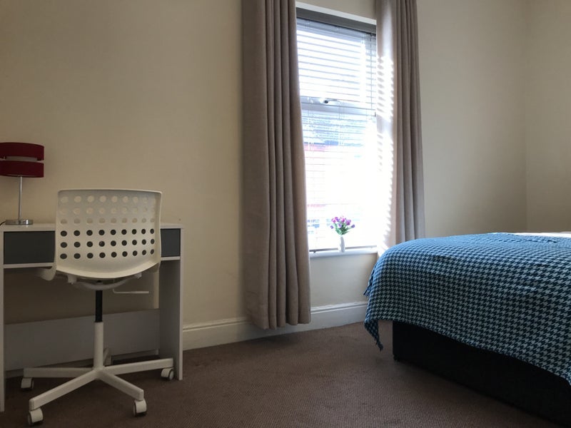 Room Fife Street in Nuneaton and Bedworth