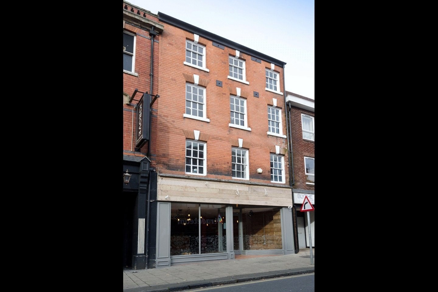 Room High Street in Bromsgrove