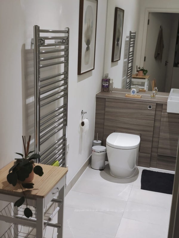Room Hudson Way in Greater London