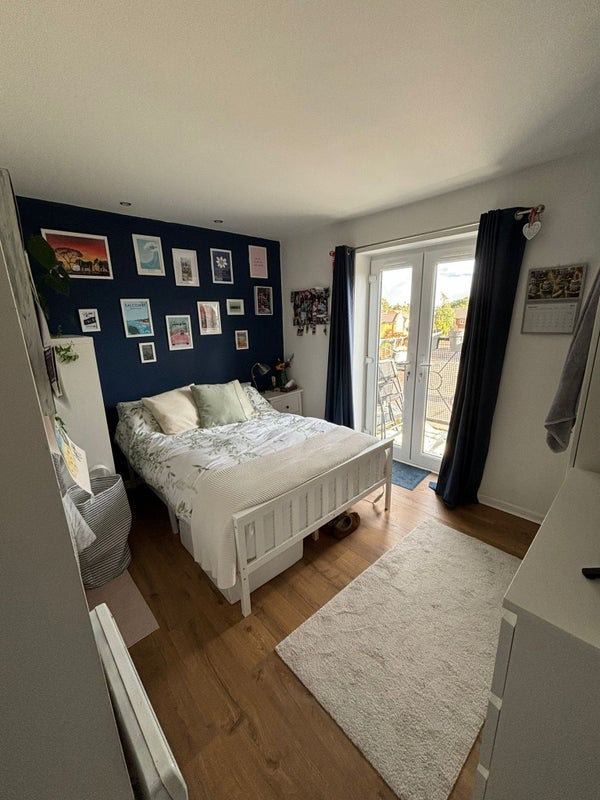Room Stretford Road in Manchester
