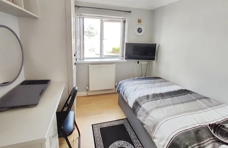 Room Almond Avenue in Kidlington