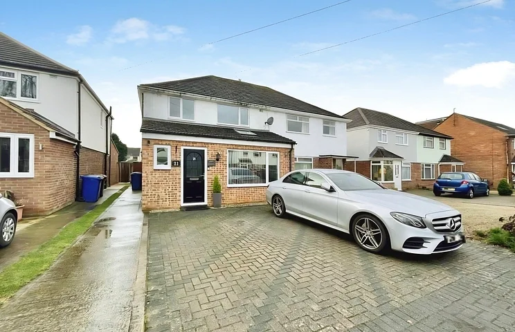 Room Almond Avenue in Kidlington