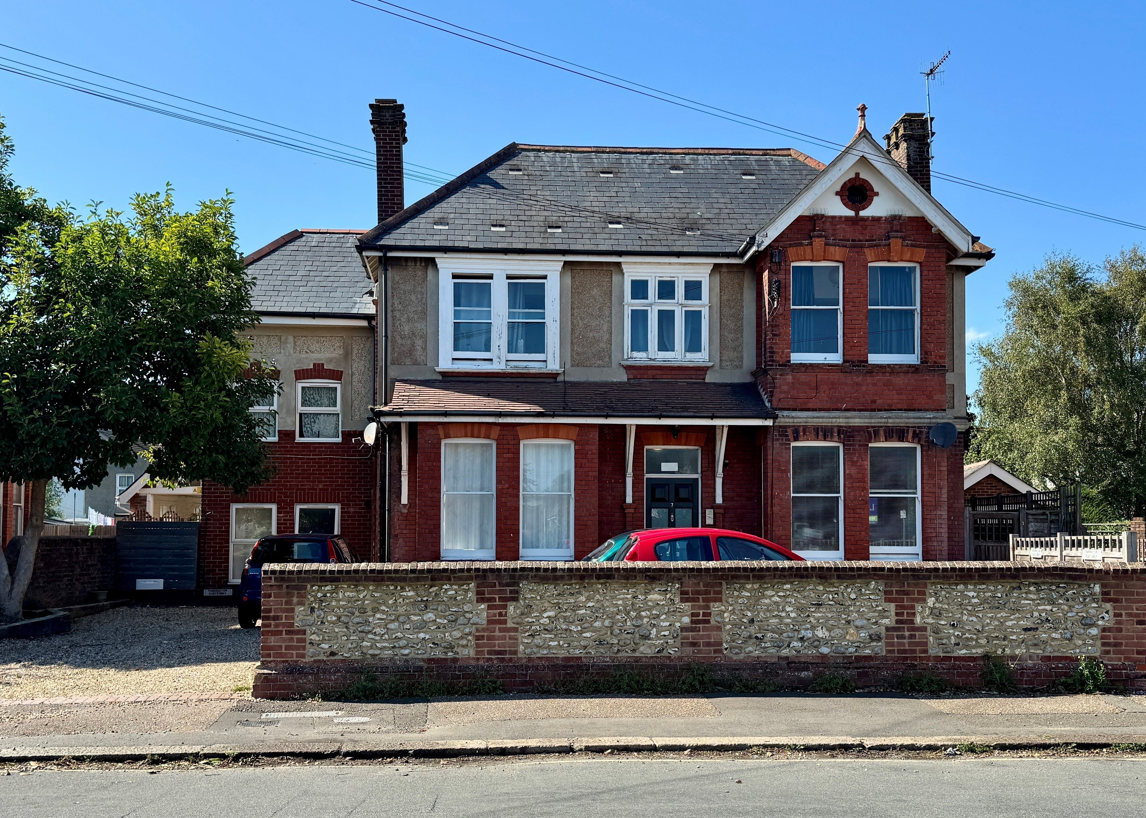 Flat Langton Road in Worthing