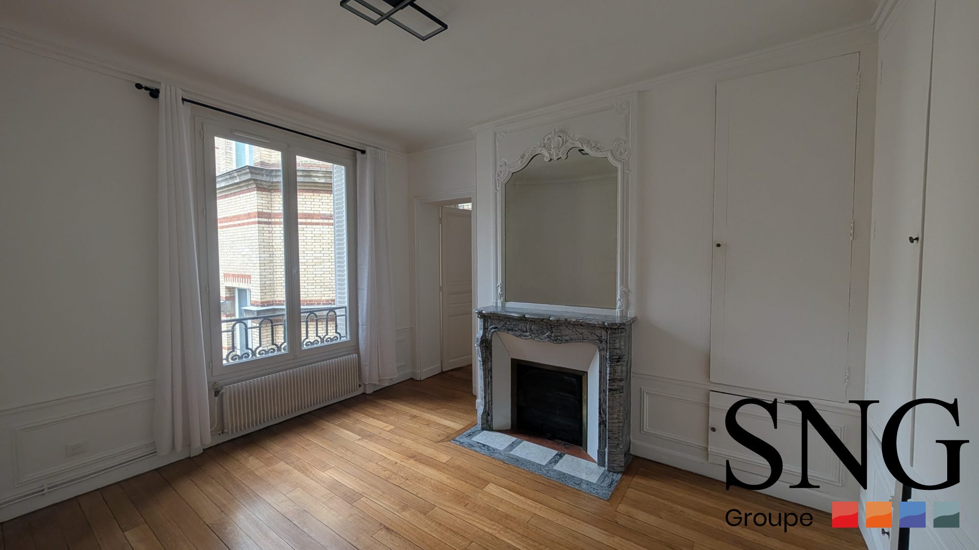 Appartement Rue Anatole de la Forge à Paris