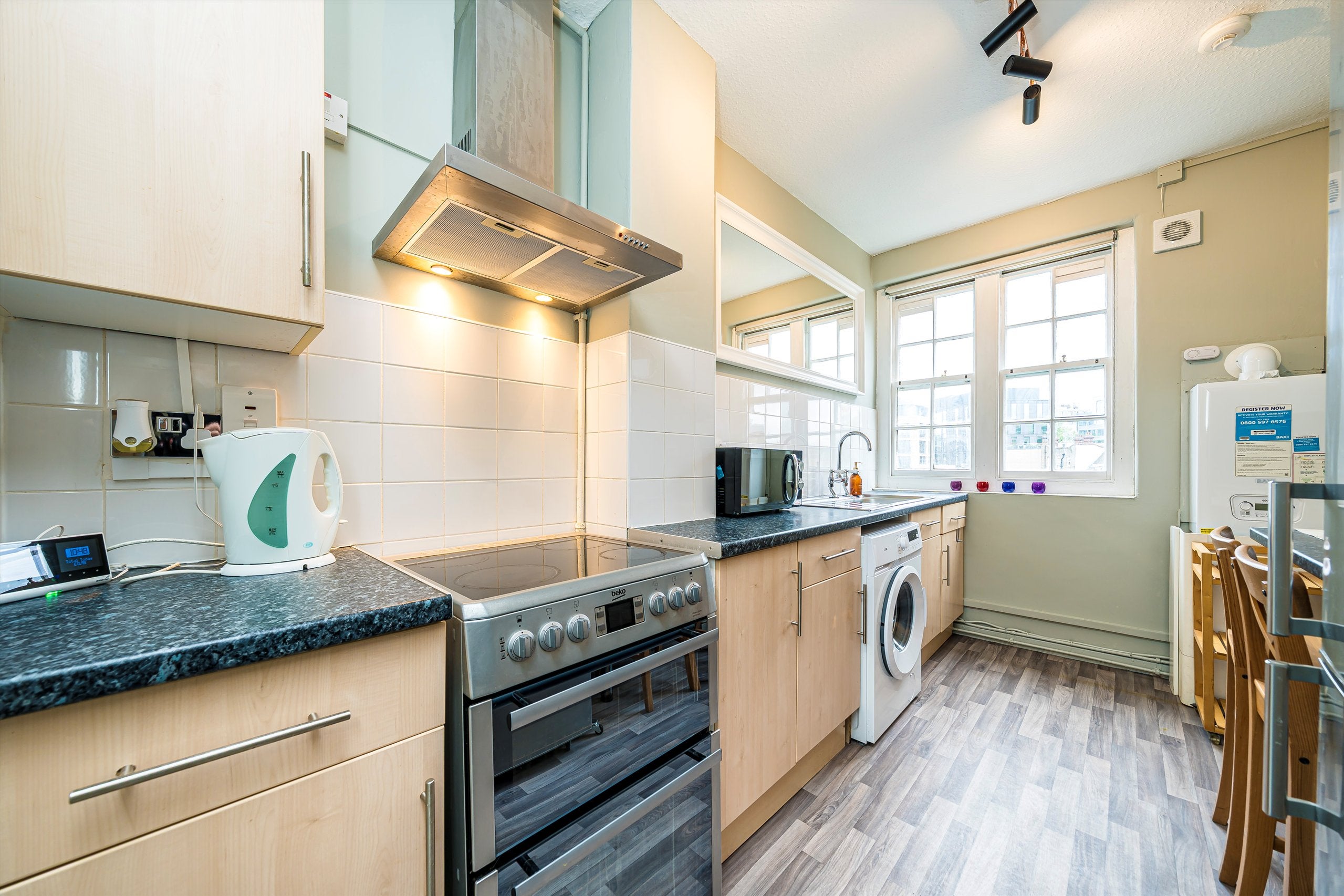 Flat Webber Row in Greater London
