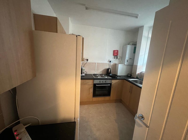 Flat Greenham Close in Greater London
