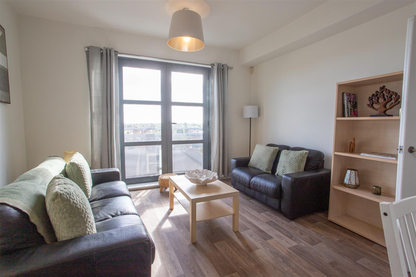 Flat Aldbourne Road in Coventry