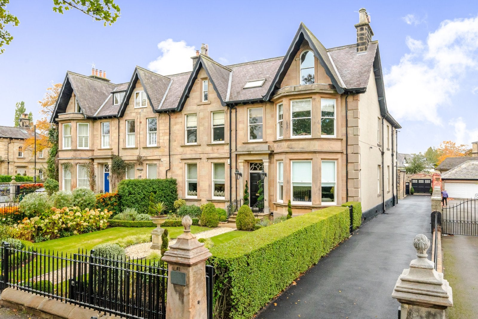 Flat Knaresborough Road in Harrogate