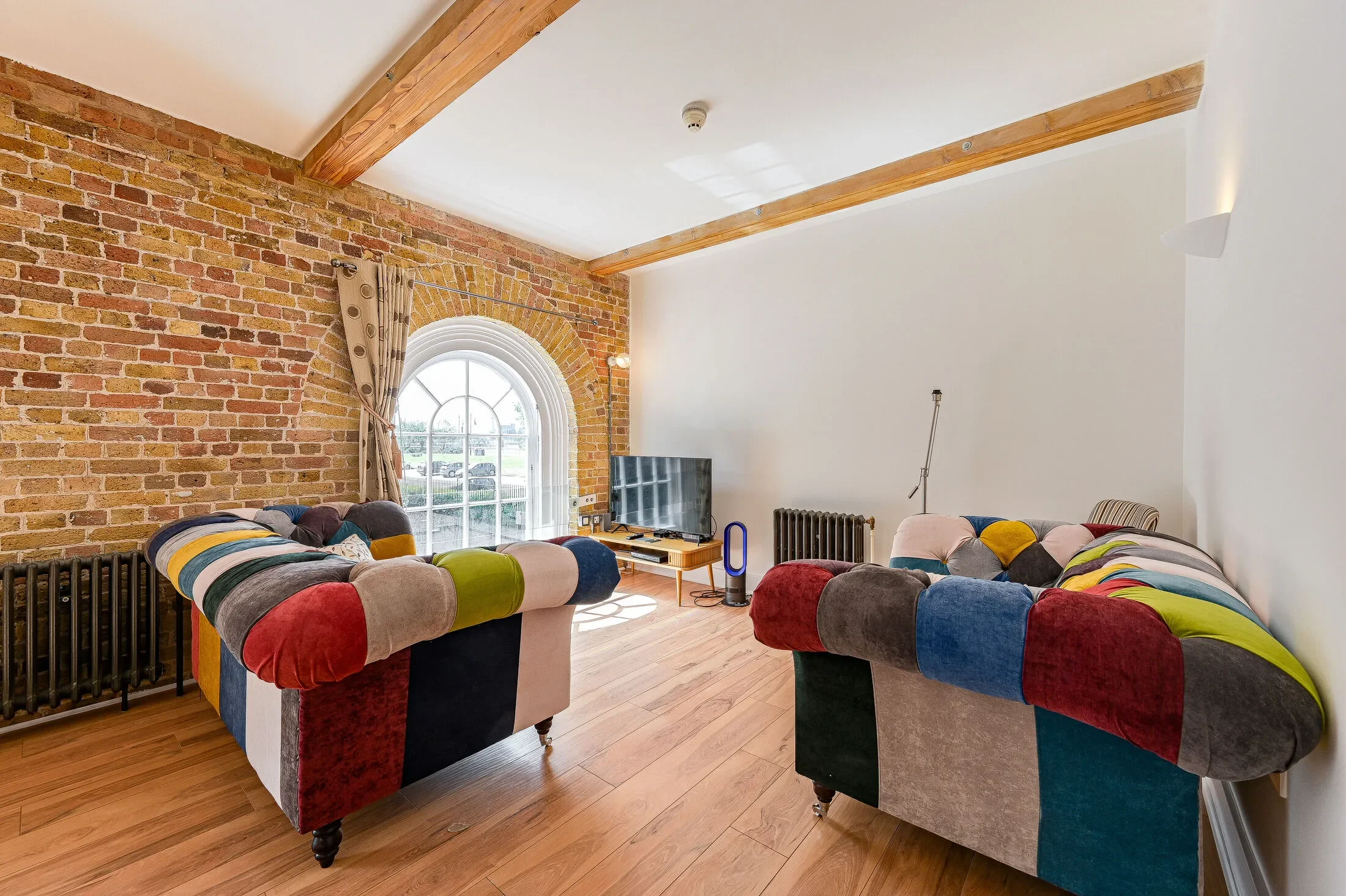 Flat Marlborough Road in Greater London