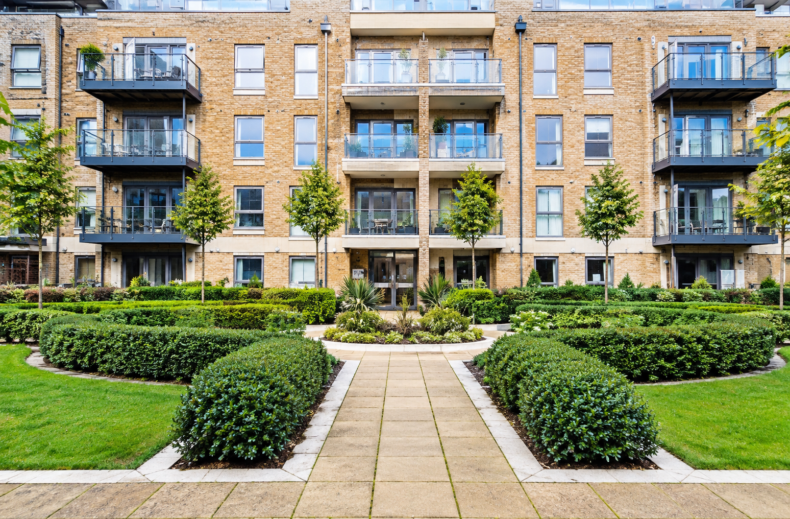 House Palladian Gardens in Greater London