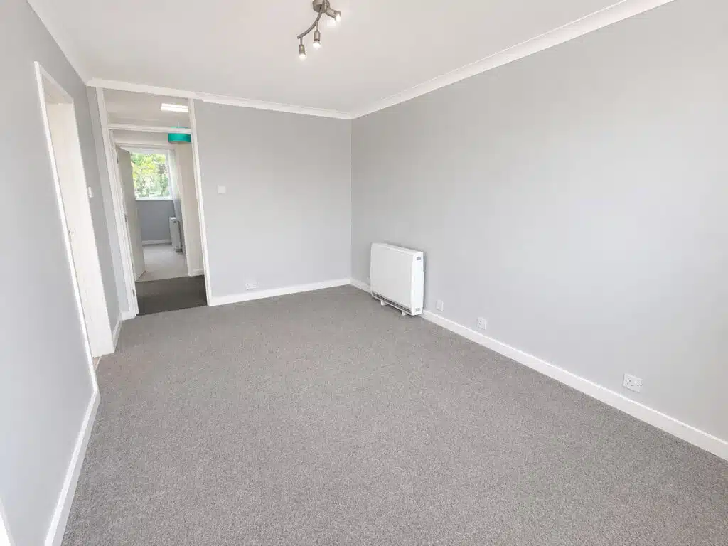 Flat Victoria Road in Ferndown