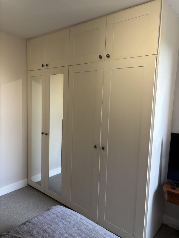 Room Brookwood Road in Greater London