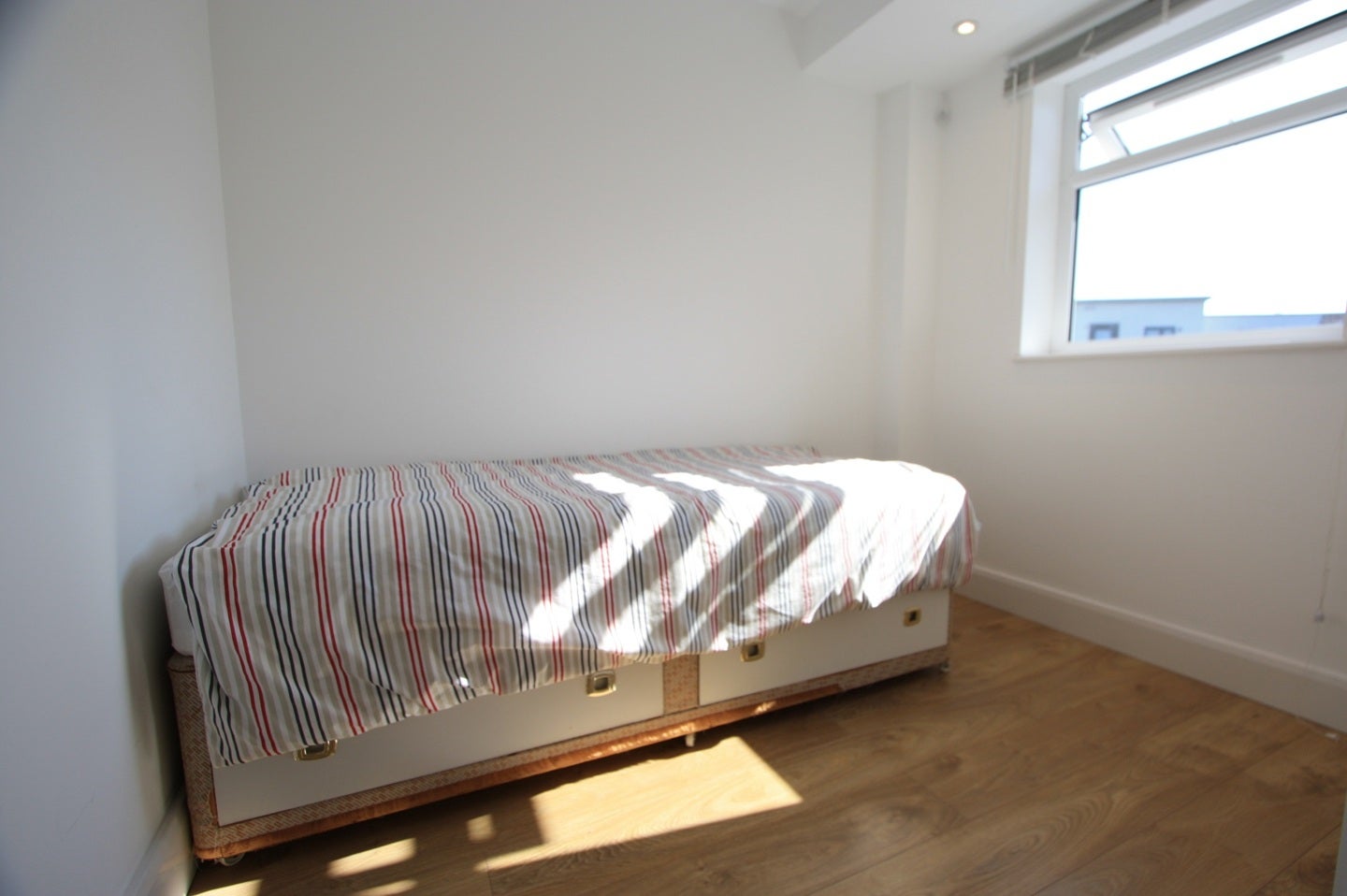 Flat Brighton Road in Greater London