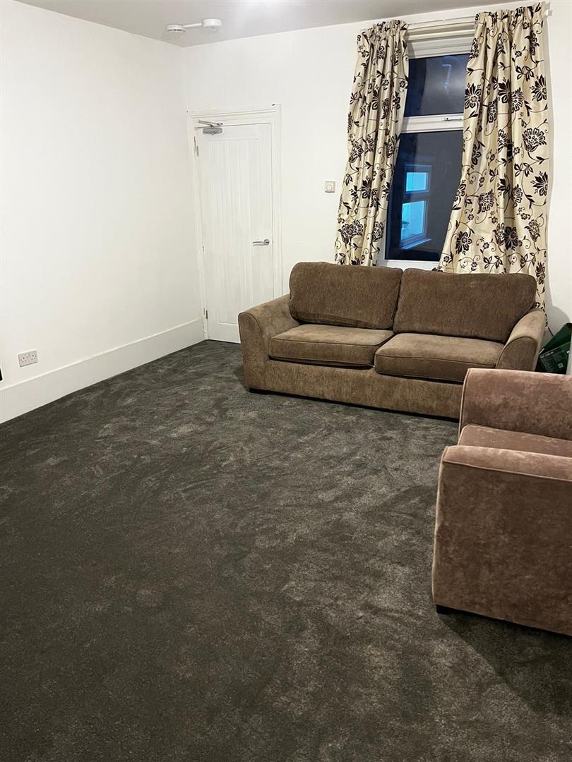 Flat Hunter's Road in Newcastle upon Tyne