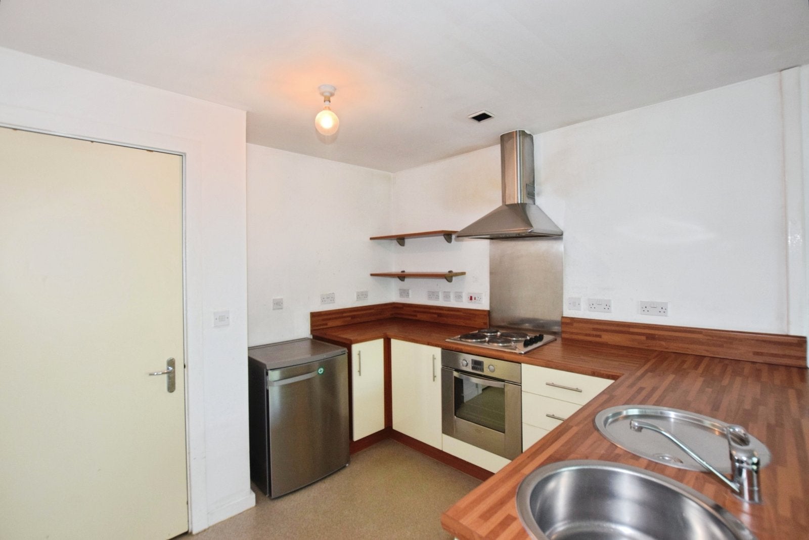 Flat Sackville Street in Salford