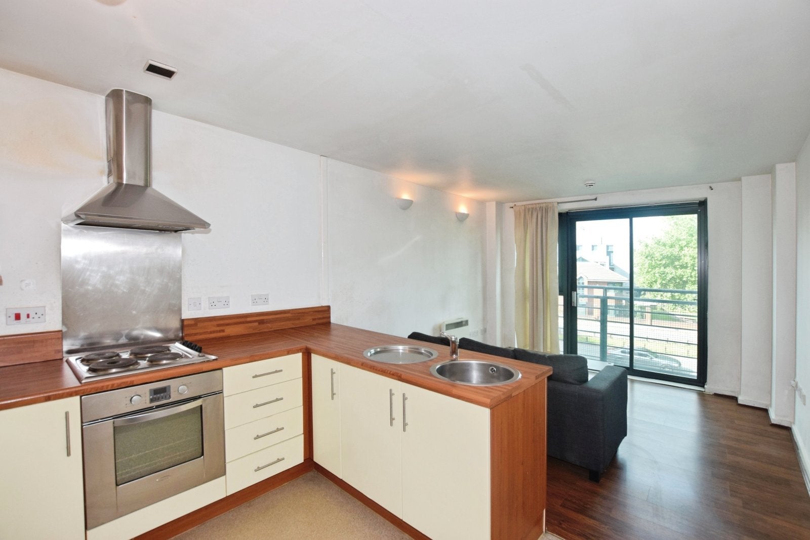 Flat Sackville Street in Salford