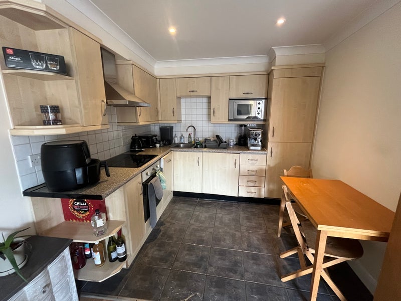 Room Kingsland Road in Greater London