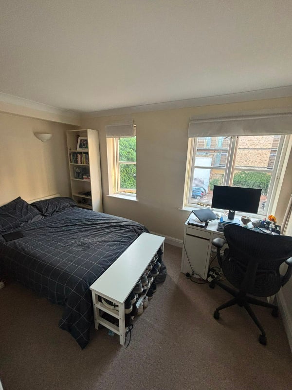 Room Kingsland Road in Greater London