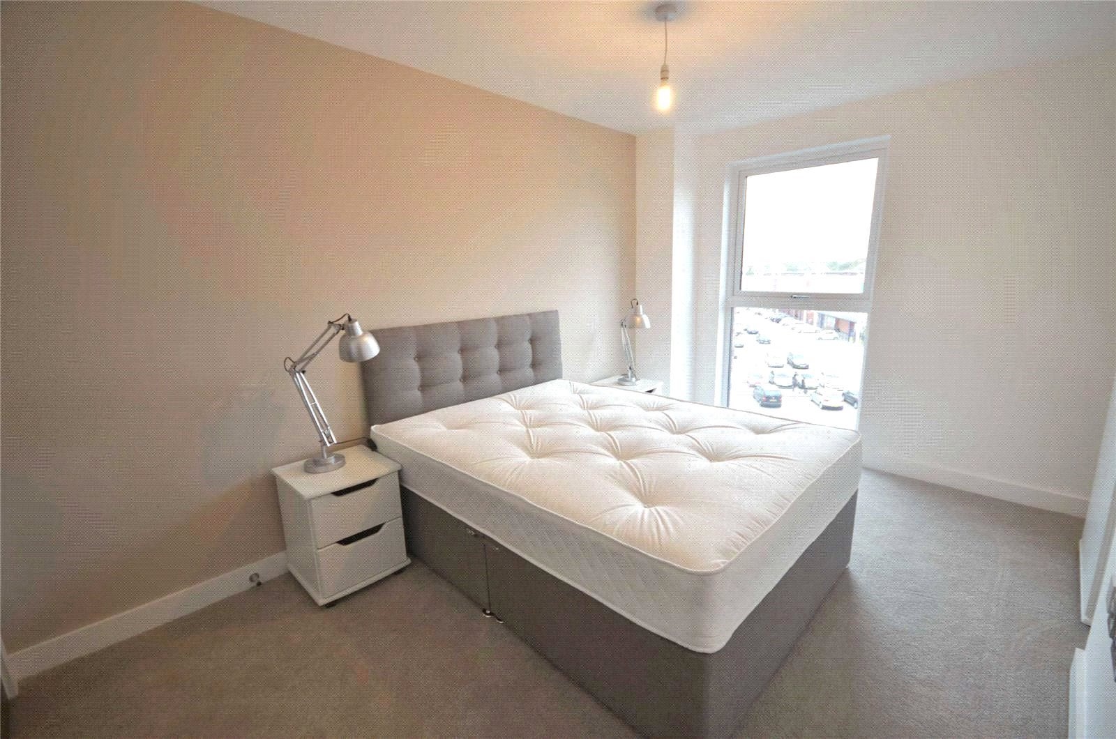 Flat Ordsall Lane in Salford