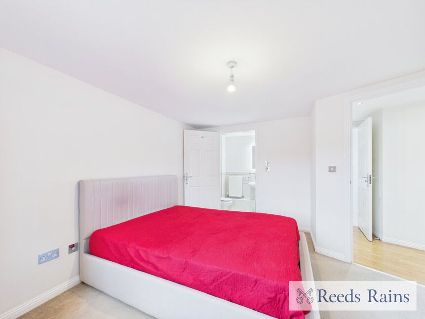 Flat Kidman Close in Greater London