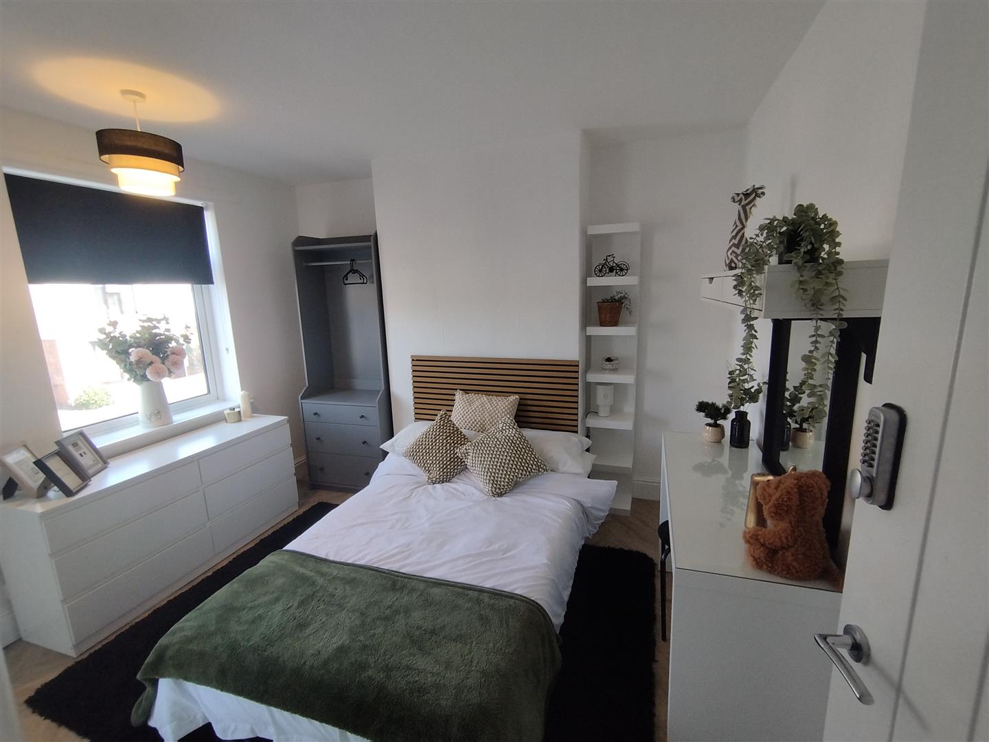 Room Park Street in Ashfield