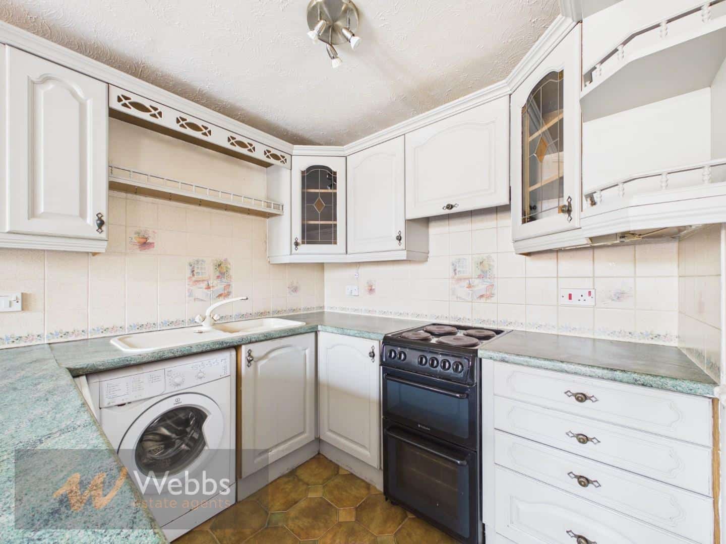 Flat Hamilton Close in Cannock Chase