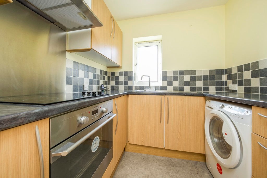 Flat Orchard Waye in Greater London
