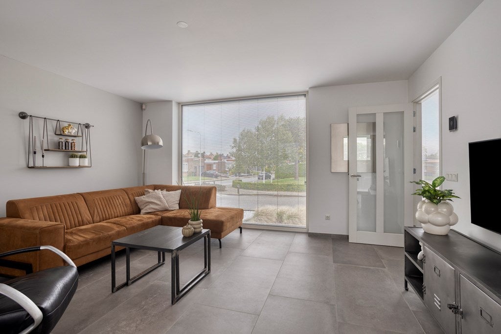Vrijstaande woning te koop: Zuidsingel 7, Maasbracht