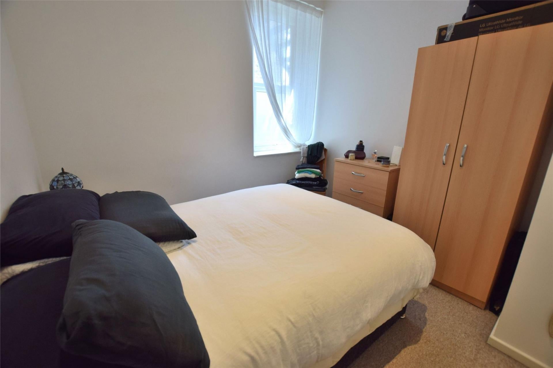 Flat Eskdale Terrace in Newcastle upon Tyne