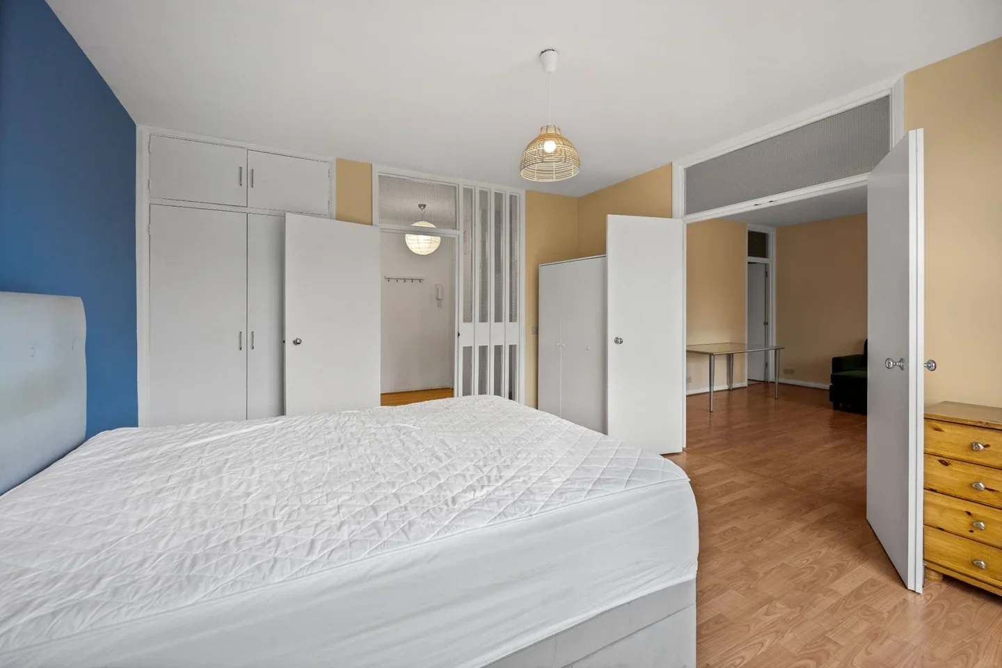 Flat Lancaster Grove in Greater London