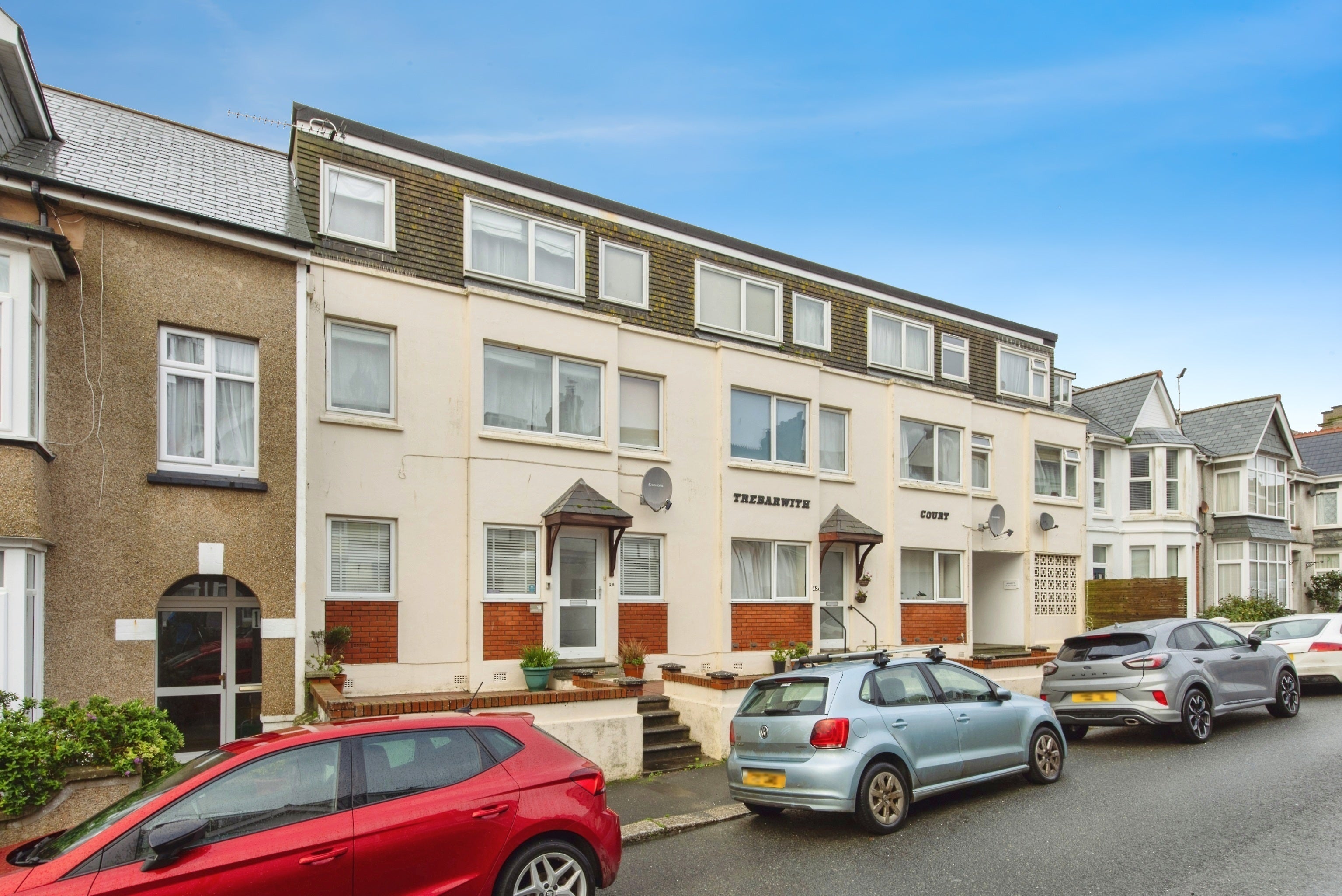 Flat Trebarwith Crescent in Newquay
