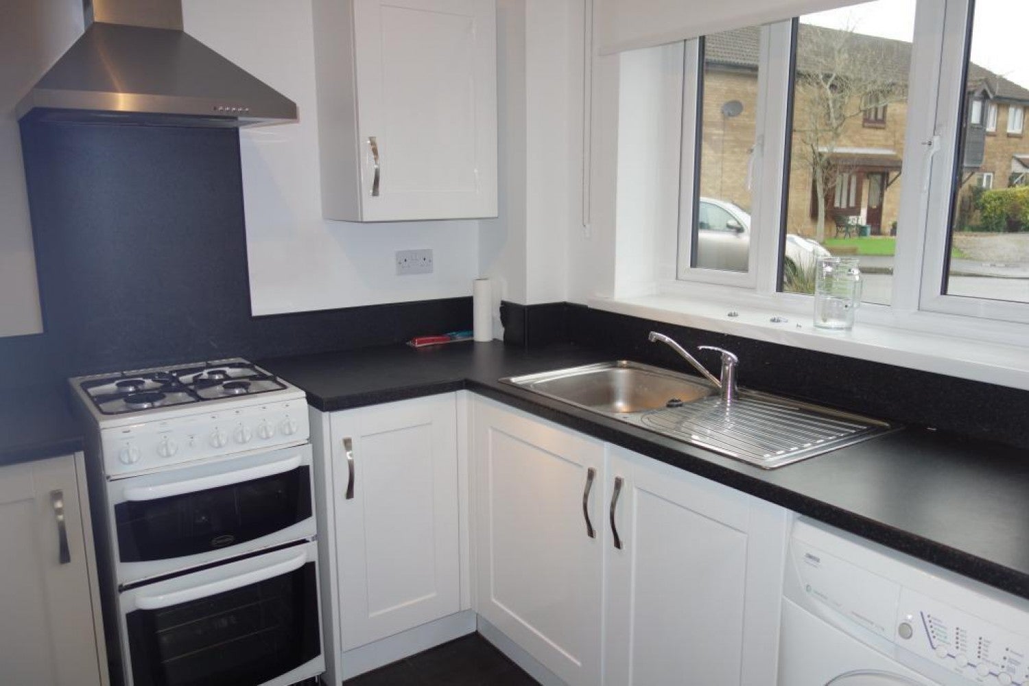 House Merlin Close in Sully