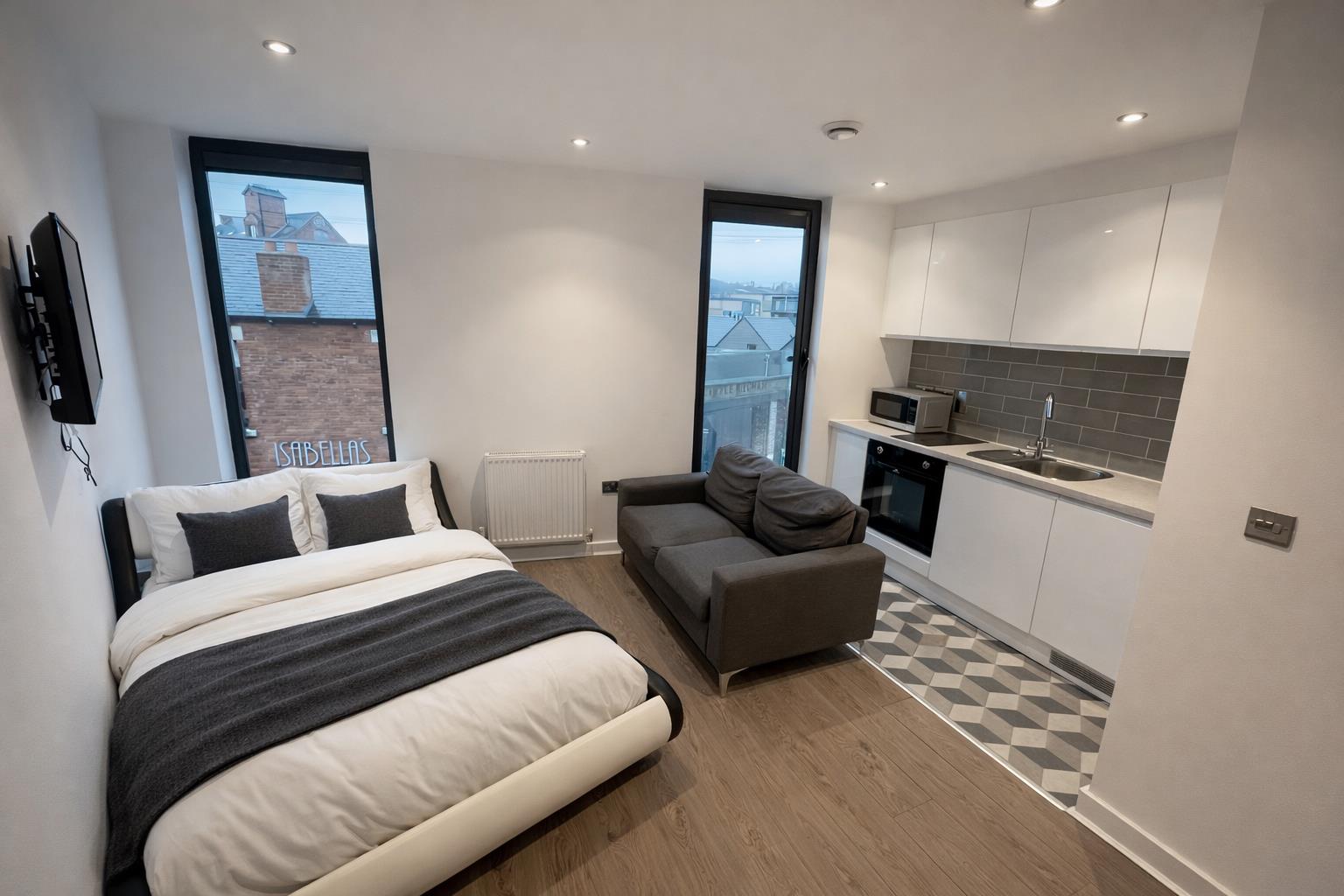 Flat Russell Street in Sheffield