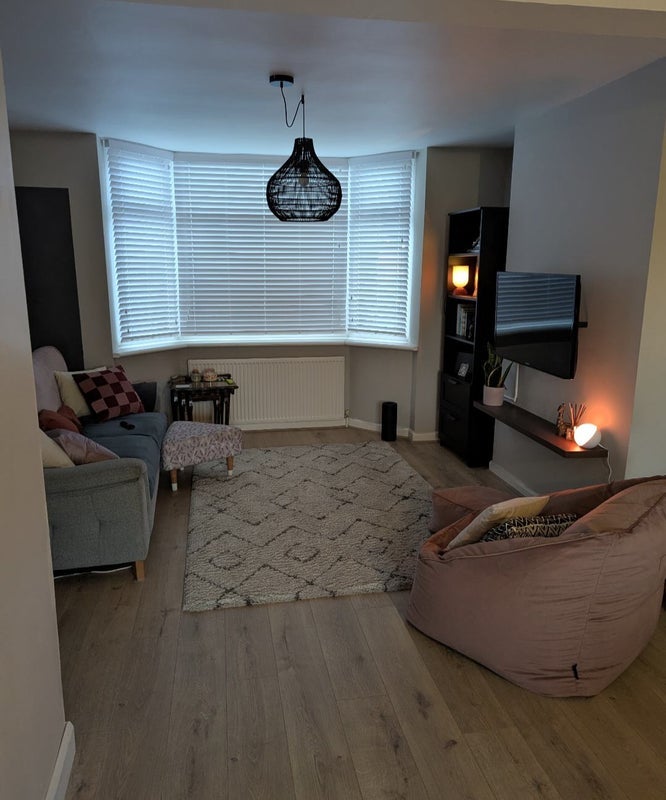 Room West Bawtry Road in Rotherham