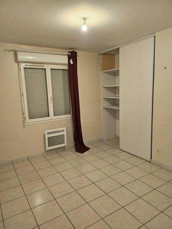 House Rue des Treilles in Libourne